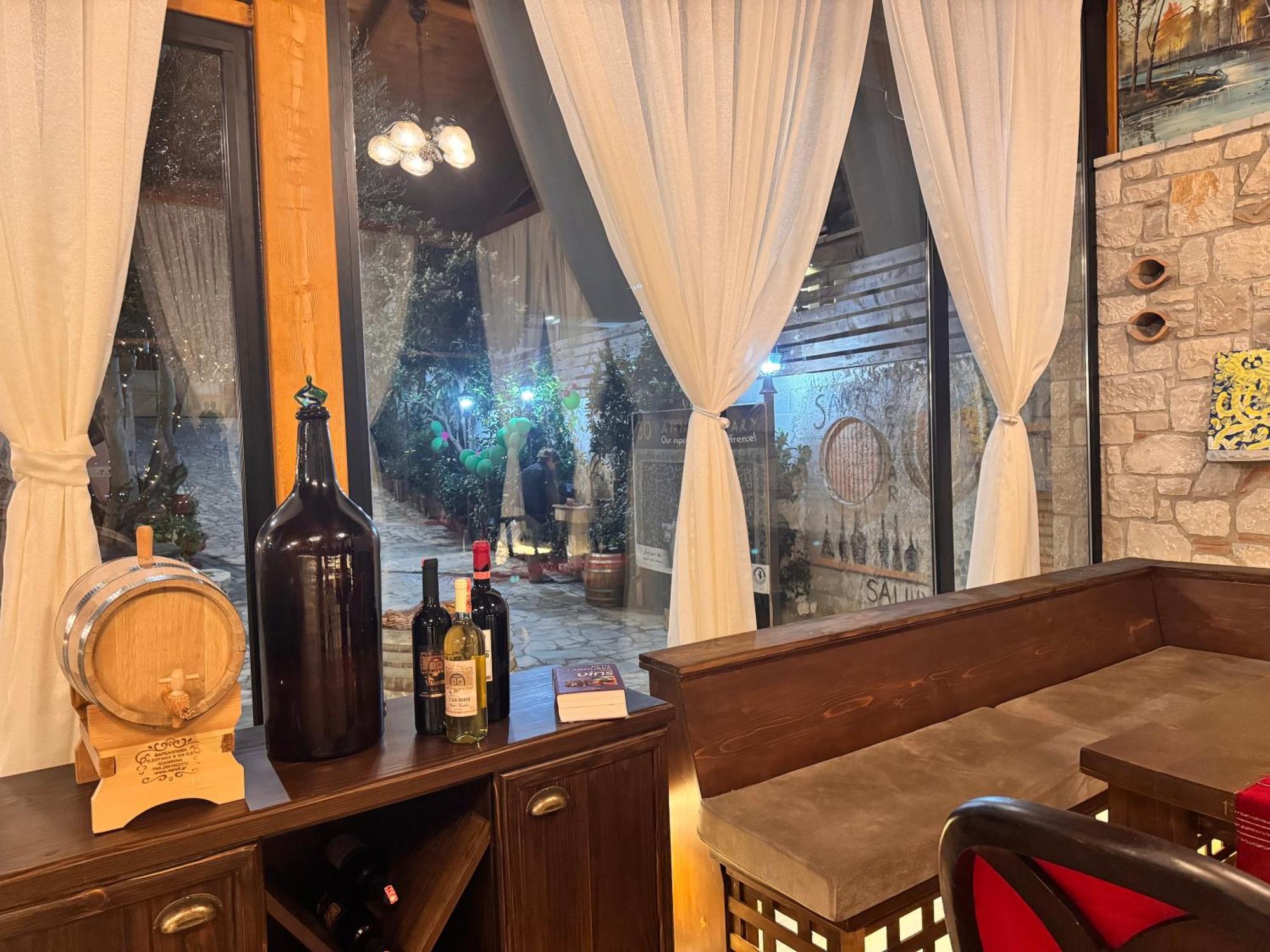 Vila Shehi Guesthouse And Winery Mucaj Exteriér fotografie